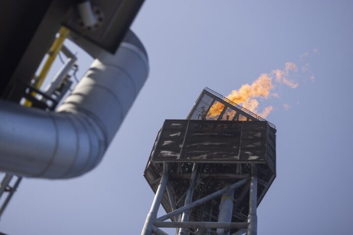 104453454-ec-rio-de-janeiro-rj-27-09-2023-petrobras-navio-plataforma-p-71-instalado-no-campo-de-it